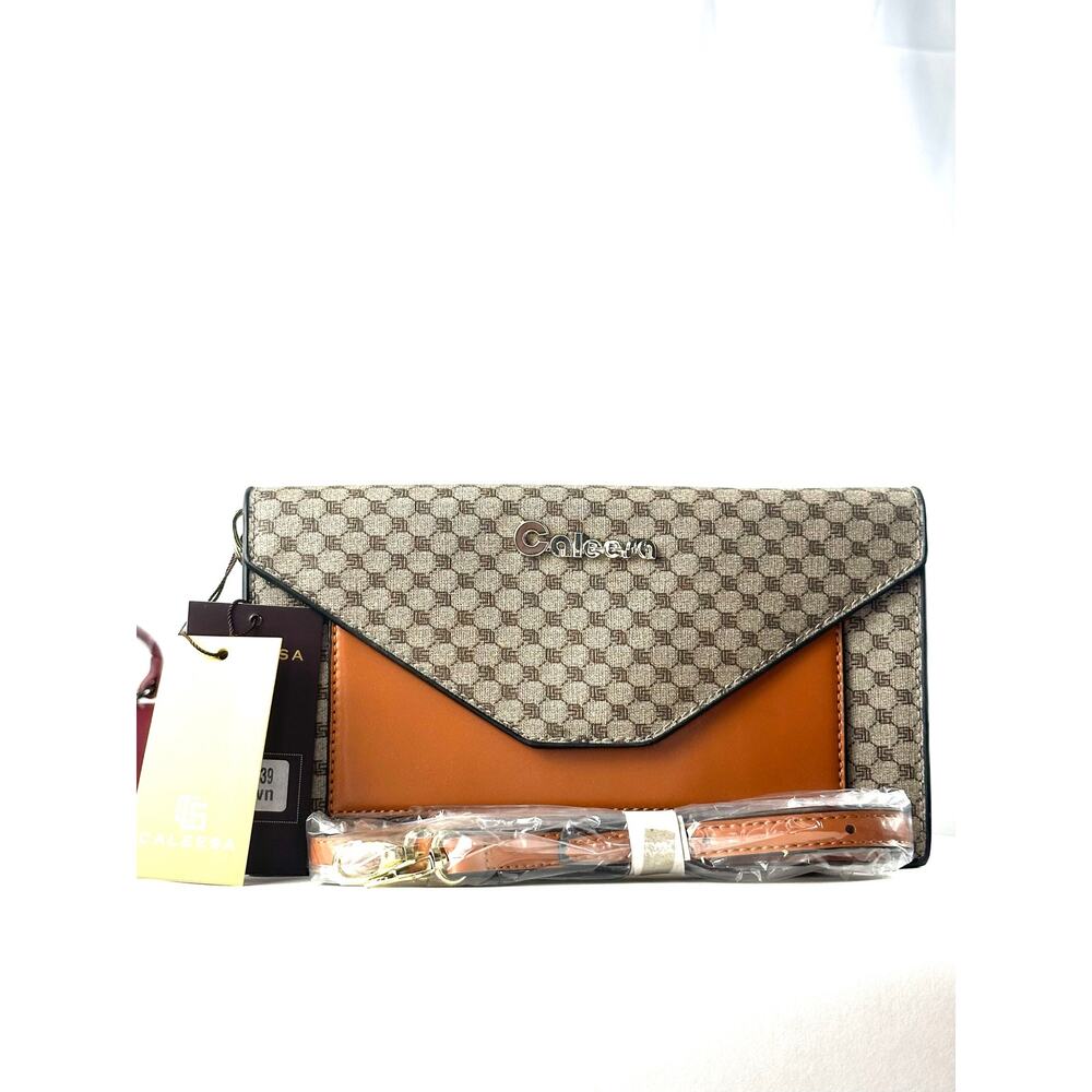 Caleesa Monogram Envelope Wallet - Picture 3 of 6